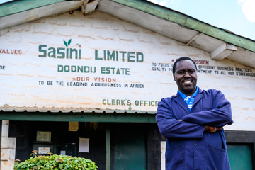 Image of coffee farmer from Kenya Sasini