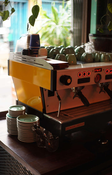 Top Commercial Coffee Machines for Cafés & Offices
